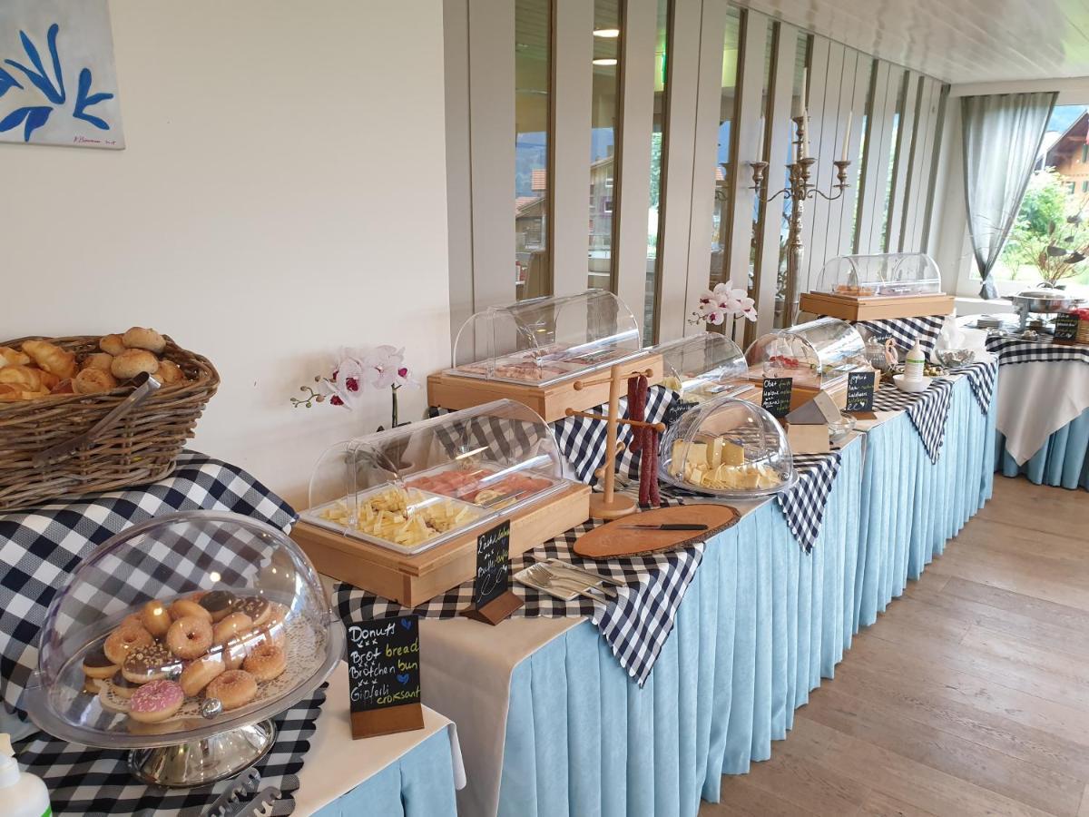 บาเริน ซิกริสวิล Hotel ซิกริซวิล ภายนอก รูปภาพ